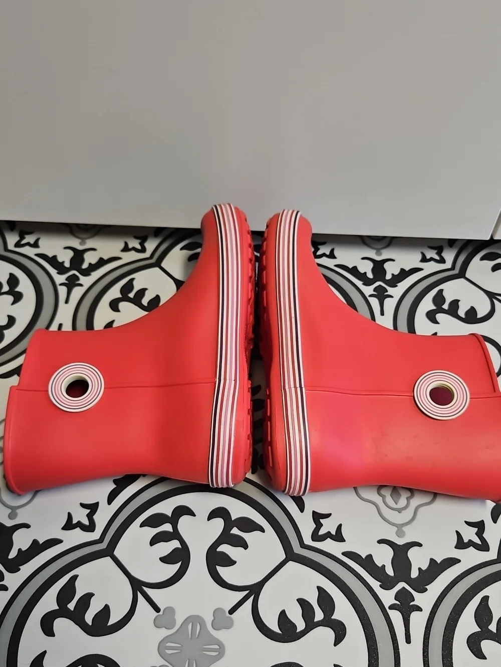 Crocs Jaunt Shorty Rain Boots, Size 9, Womens